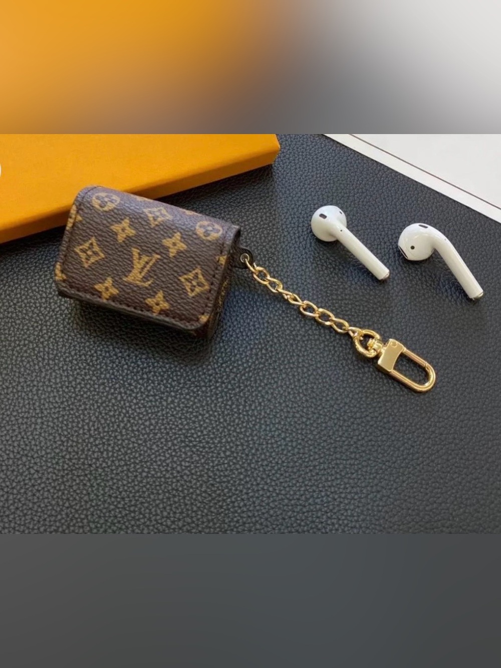 DESIGNER AIRPOD PRO GEN 3 PROTECTIVE CASE W/KEYRING